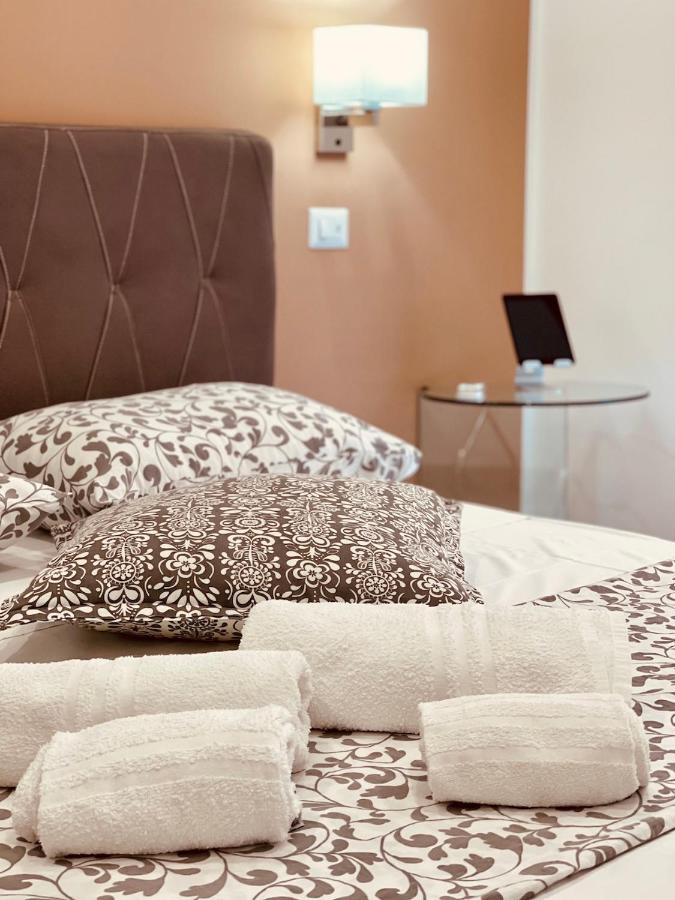 Ciu Ciu Home Suite Palermo Dış mekan fotoğraf